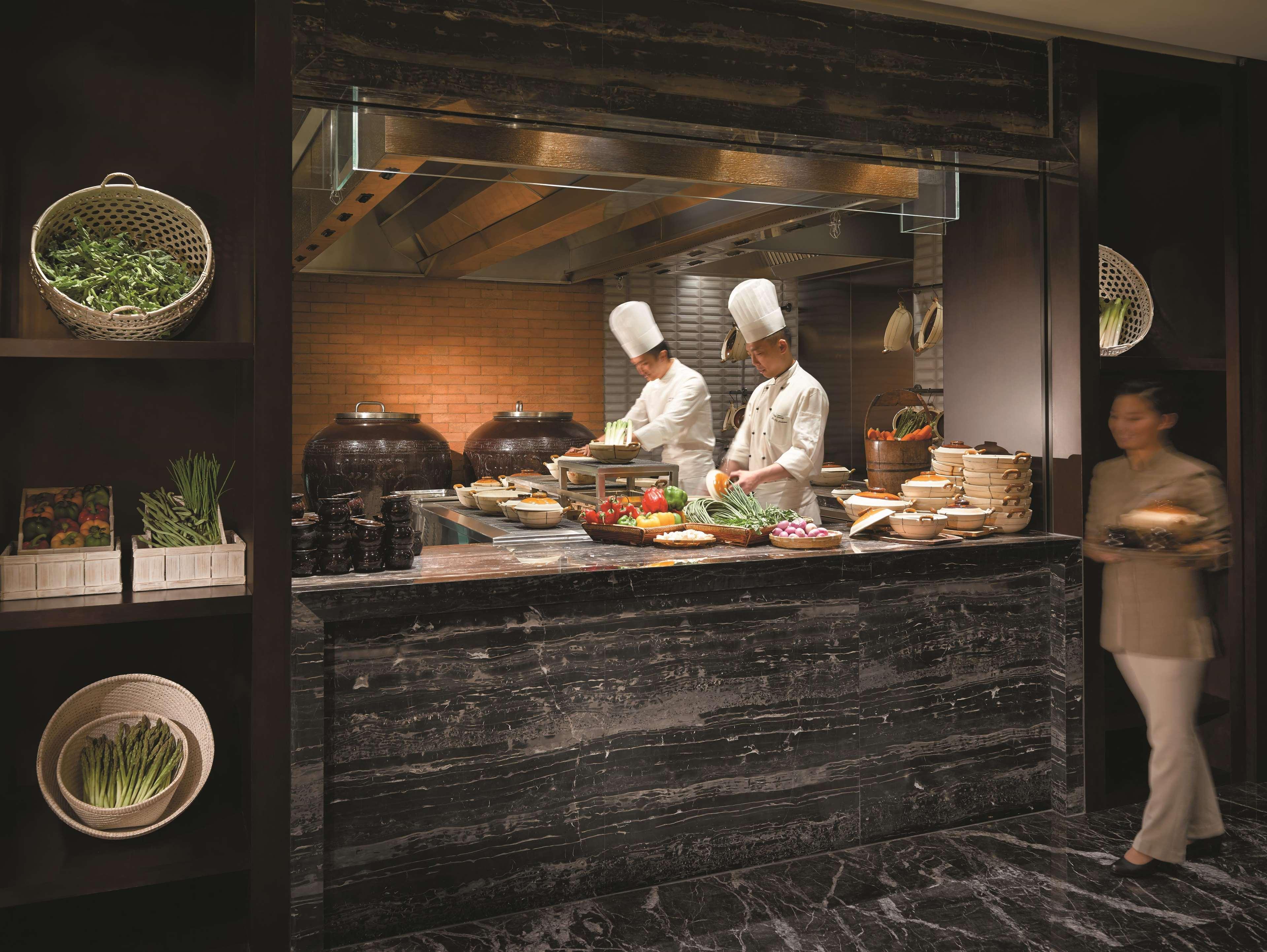 Kerry Hotel, Beijing By Shangri-La - 5 Kilometers To The Forbidden City Exterior photo